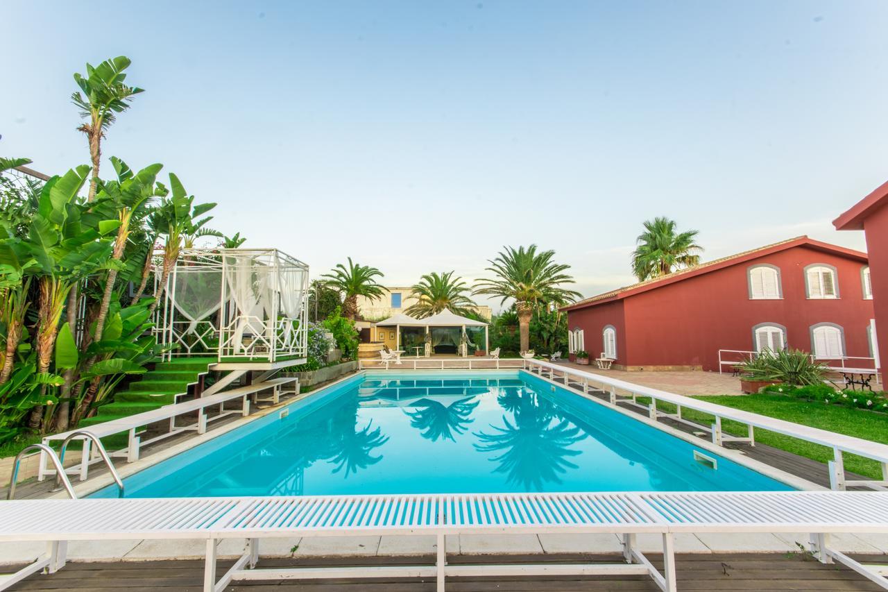 Bed and Breakfast I Giardini Di Giano Торре-Фаро Экстерьер фото